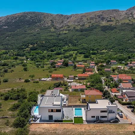 Marina With A Pool Villa *