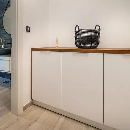 Marina With A Pool Draga Bašćanska