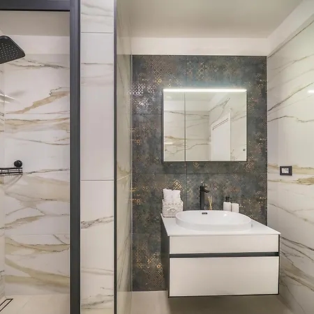 Marina With A Pool Villa