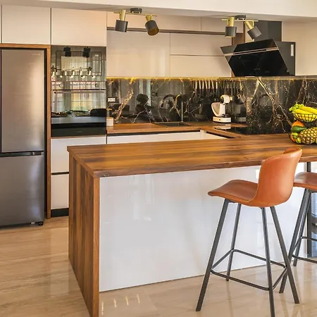 Marina With A Pool Villa *