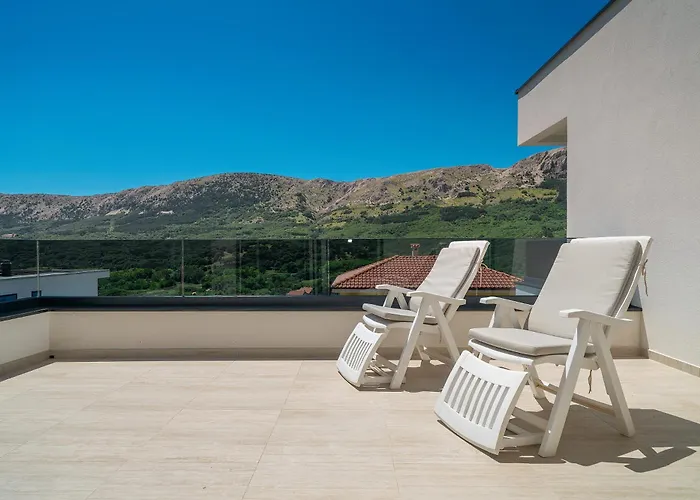 Marina With A Pool Villa