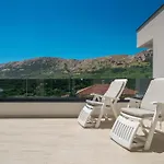 Marina With A Pool Вилла